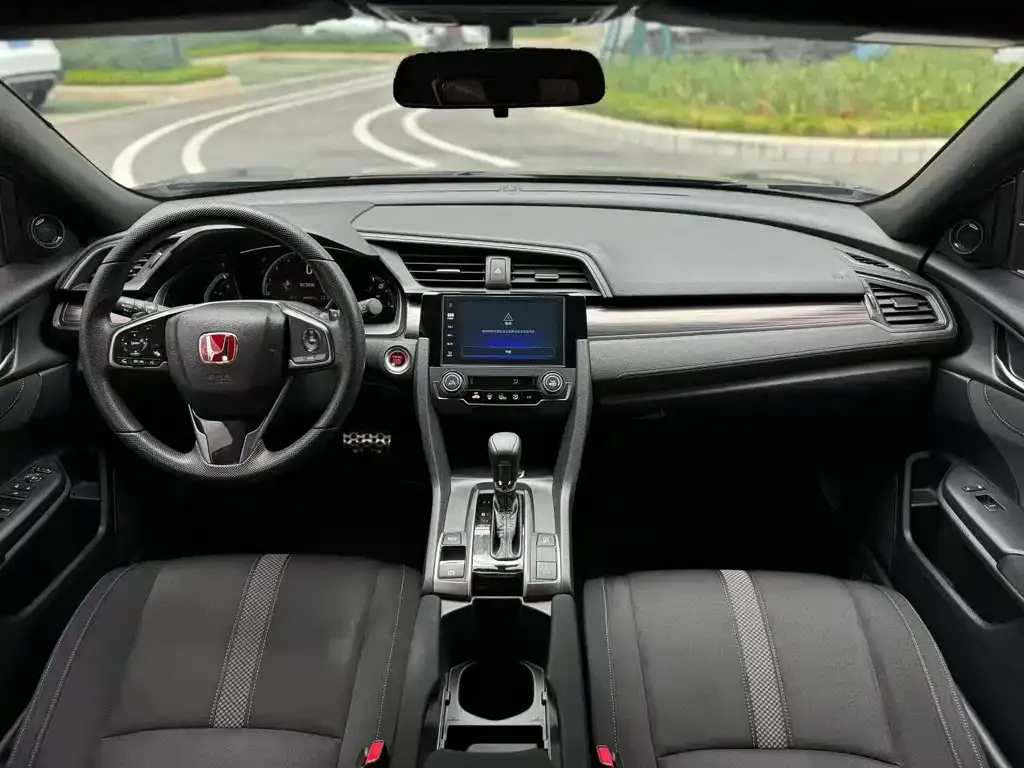 Honda Civic — фото 2