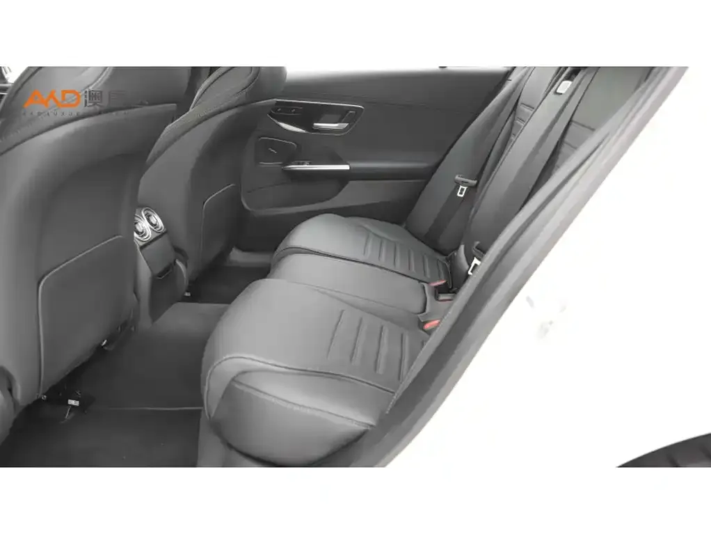 Mercedes-Benz C-Class New Energy 2024 из CN, фото 3
