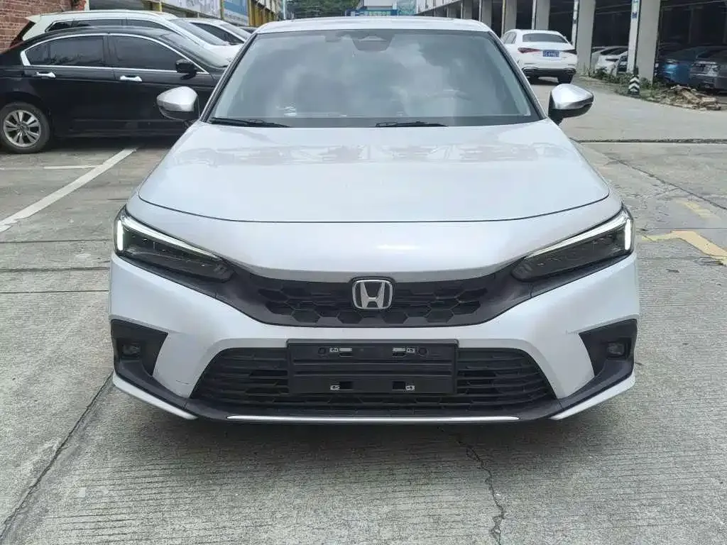Honda Civic — фото 7