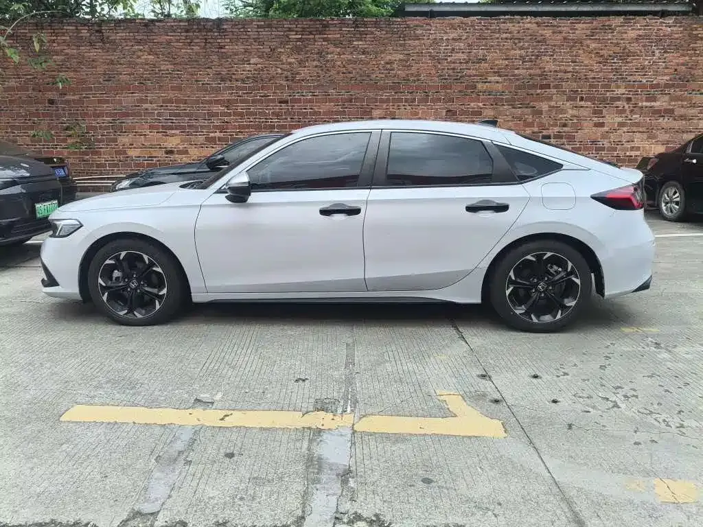 Honda Civic — фото 9