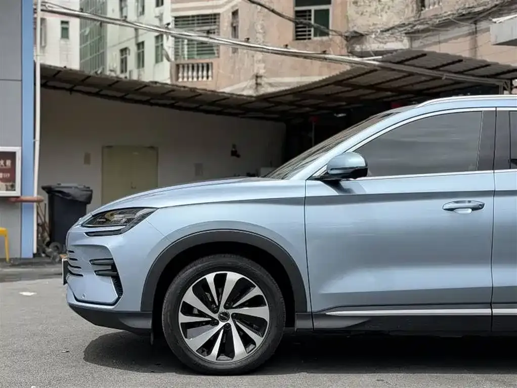 BYD PLUS New Energy — фото 9