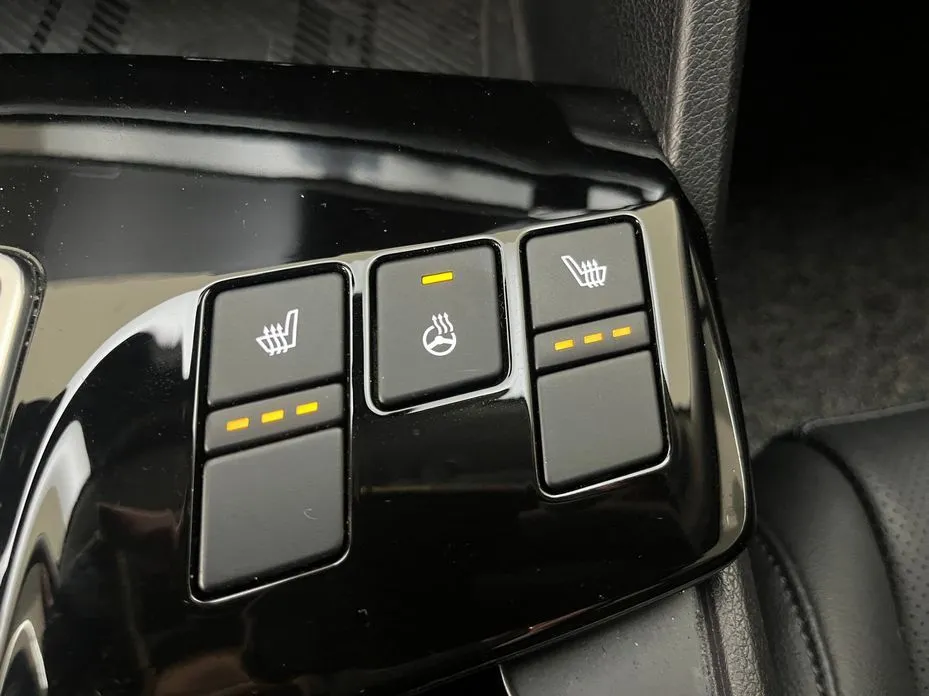 Kia Sportage — фото 9
