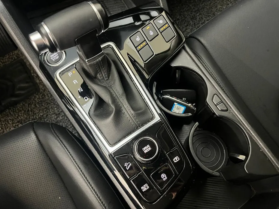 Kia Sportage — фото 10