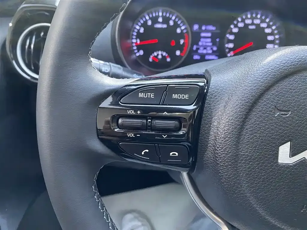 Kia KX1 — фото 10