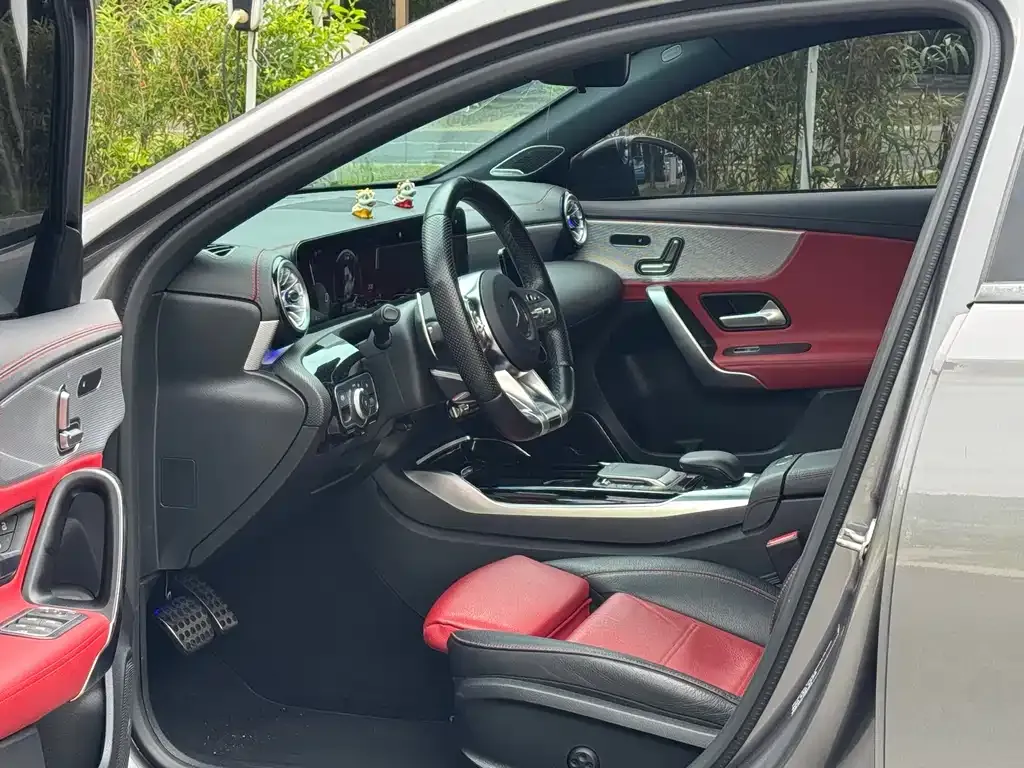 Mercedes-Benz A-Class AMG 2023 из CN, фото 2