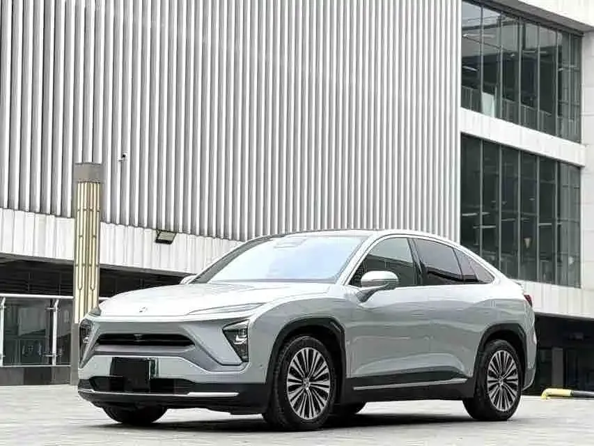 NIO EC6 — фото 1