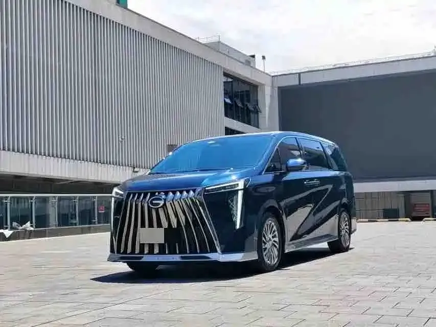 GAC Motor Trumpchi M8 — фото 1
