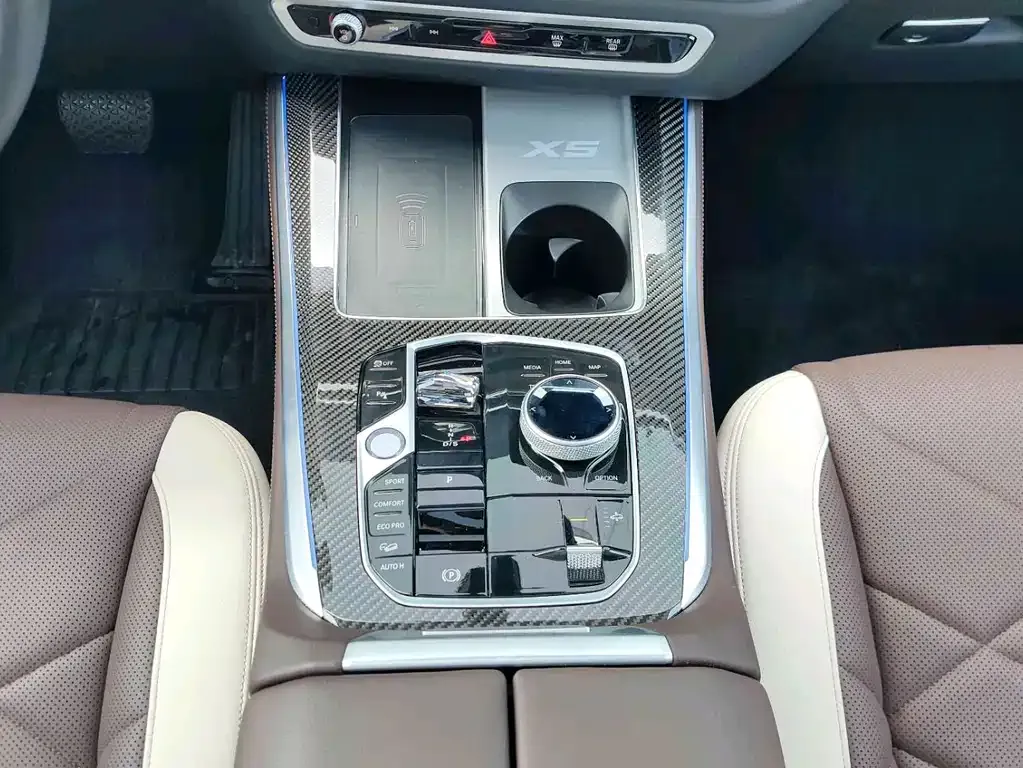 BMW X5 2024 из CN, фото 9