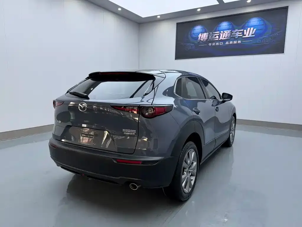 Mazda CX-30 — фото 2