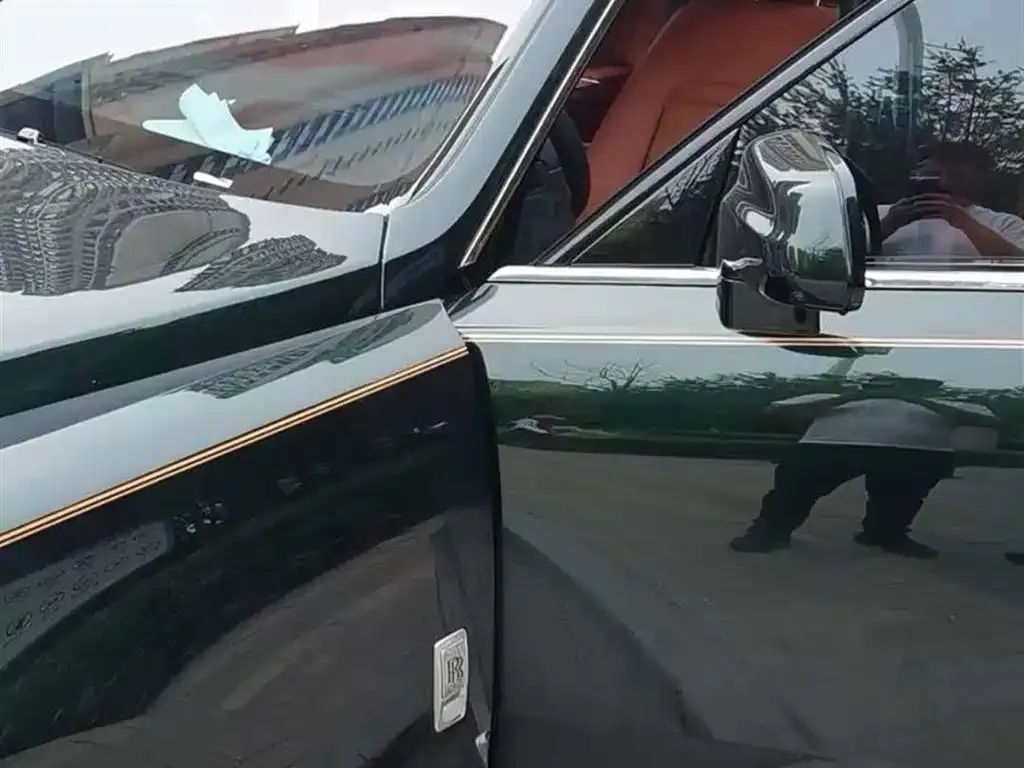Rolls-Royce Cullinan 2022 из CN, фото 8