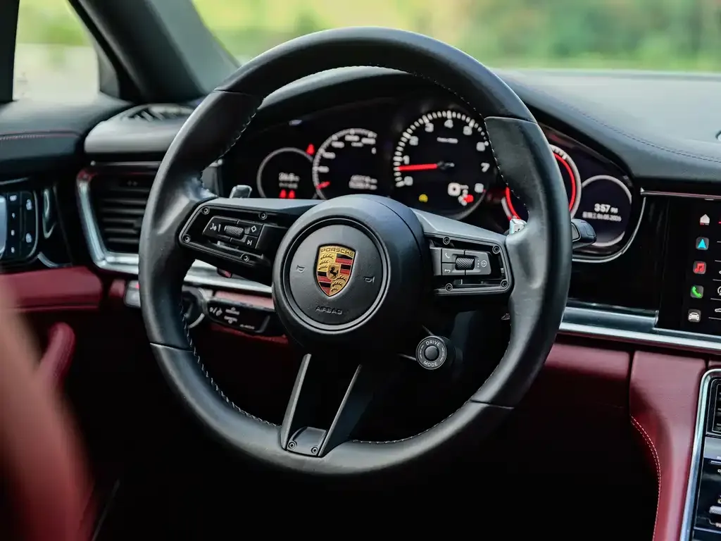 Porsche Panamera — фото 8