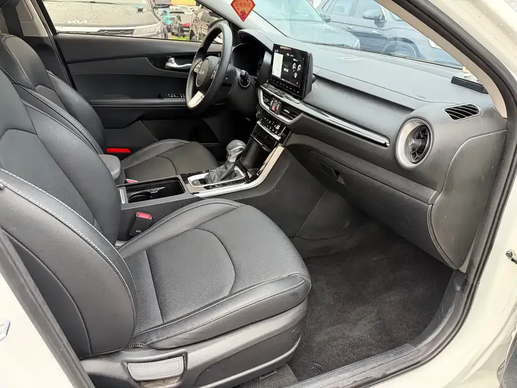 Kia K3 2022 из CN, фото 4