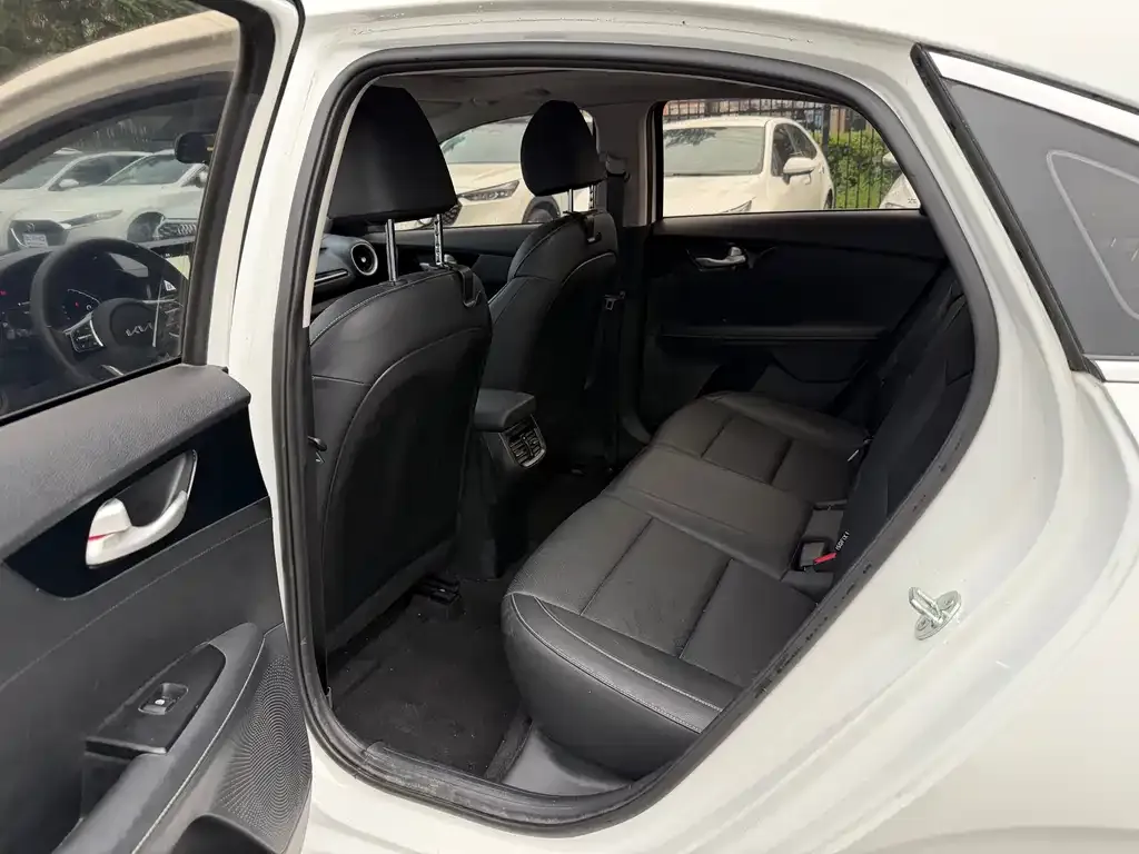 Kia K3 2022 из CN, фото 8