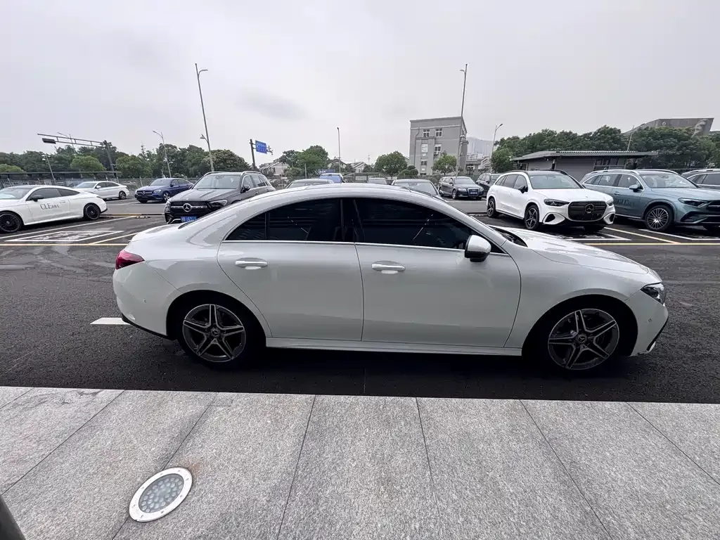 Mercedes-Benz CLA (Import) — фото 10