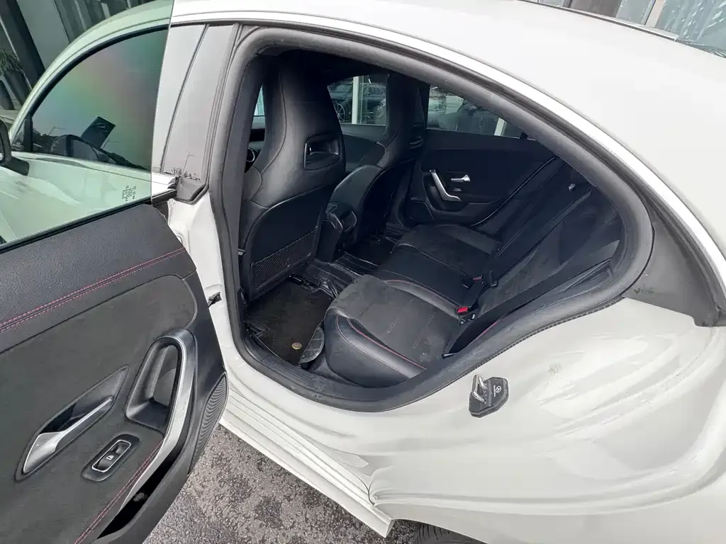 Mercedes-Benz CLA (Import) — фото 2
