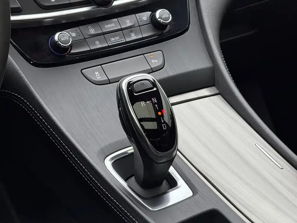 Buick LaCrosse 2023 из CN, фото 8