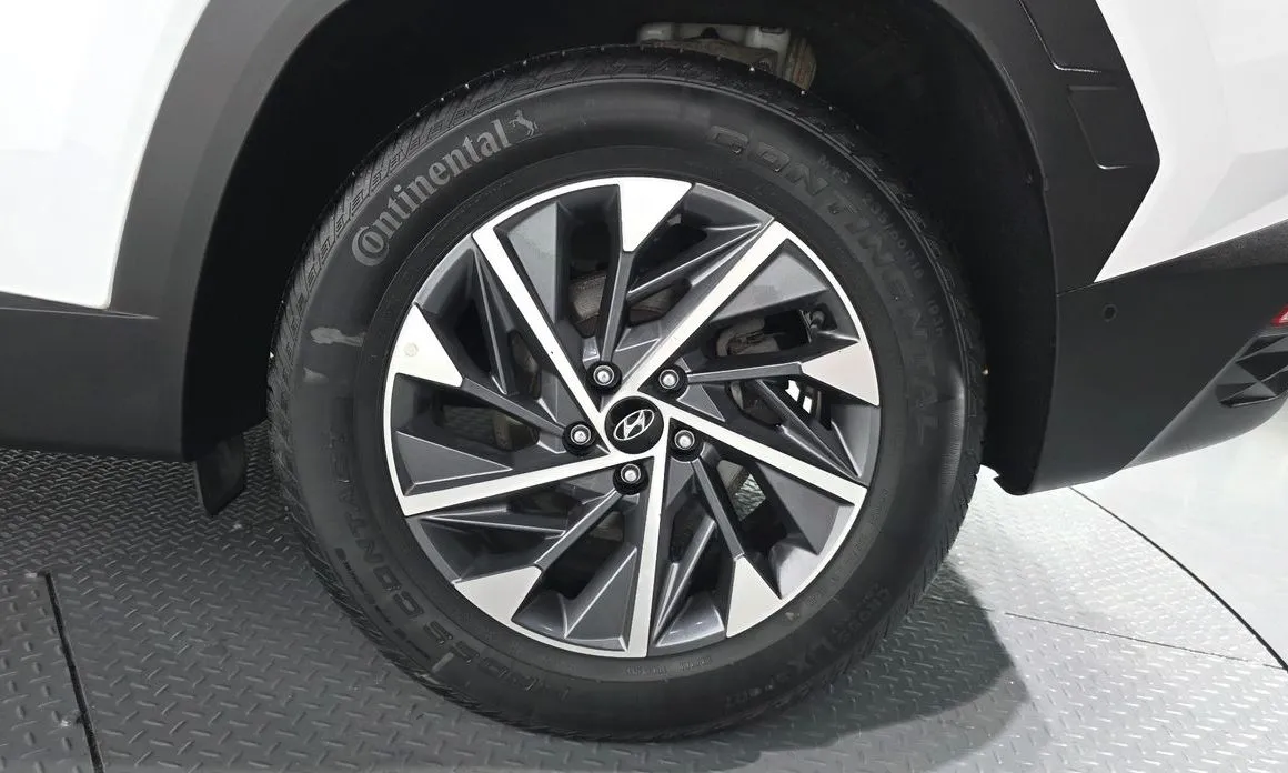 Hyundai Tucson 2022 из KR, фото 2