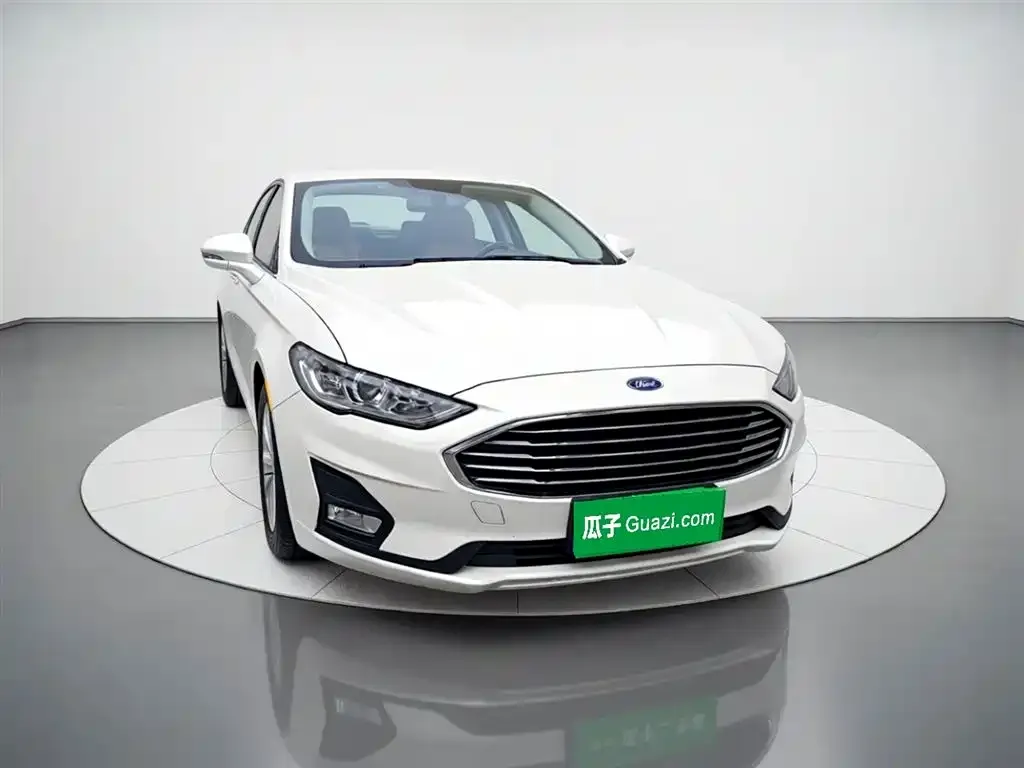 Ford Mondeo 2021 из CN, фото 2