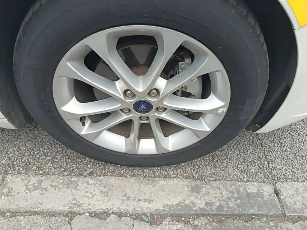Ford Mondeo 2021 из CN, фото 8
