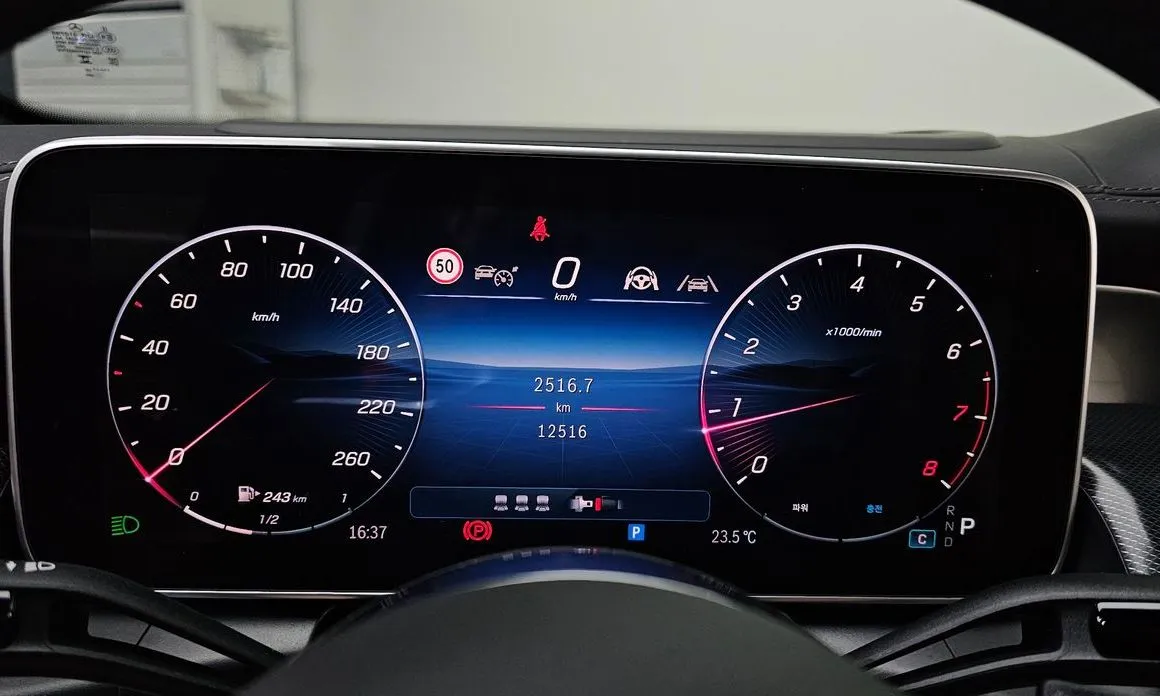 Mercedes-Benz GLC-Class 2025 из KR, фото 3