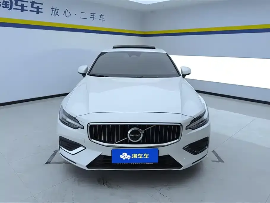 Volvo S60 — фото 4