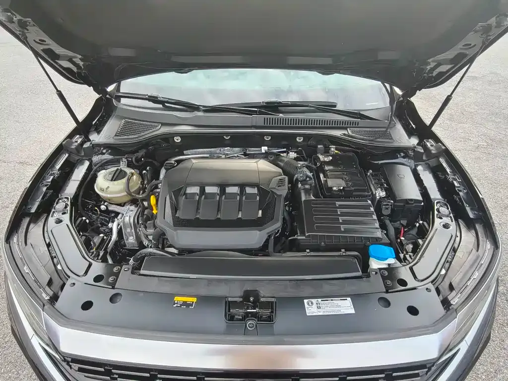 Volkswagen Passat — фото 8