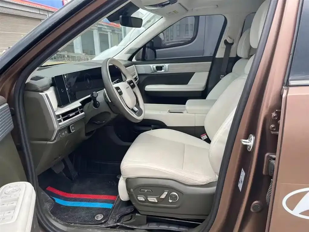 Hyundai Santa Fe 2024 из CN, фото 3