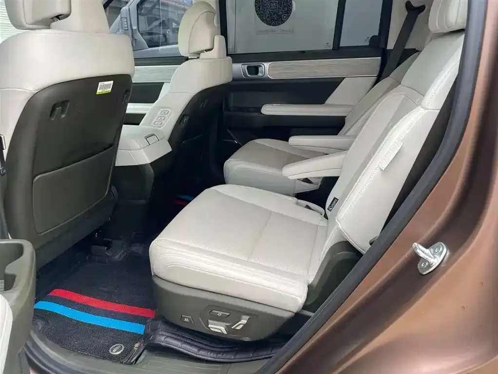 Hyundai Santa Fe 2024 из CN, фото 5