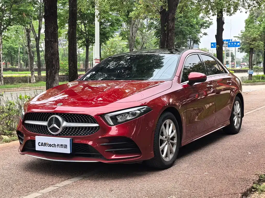 Mercedes-Benz A-Class — фото 1