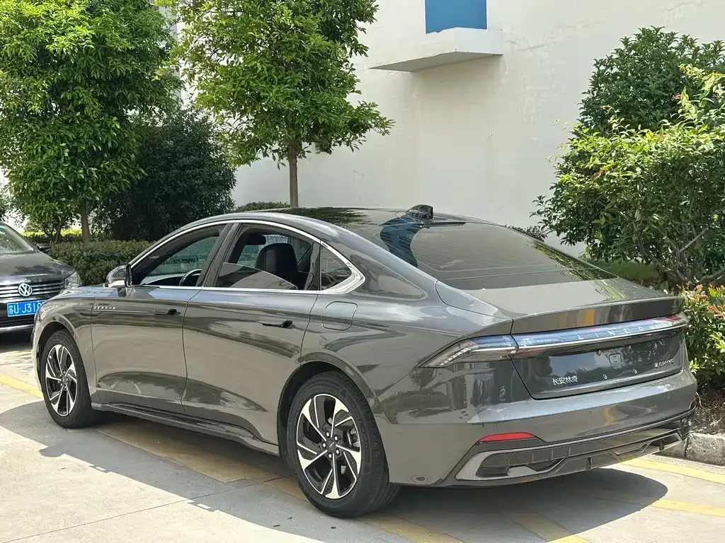 Lincoln Z 2023 из CN, фото 4