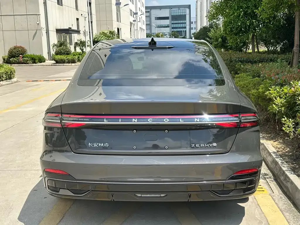 Lincoln Z 2023 из CN, фото 3
