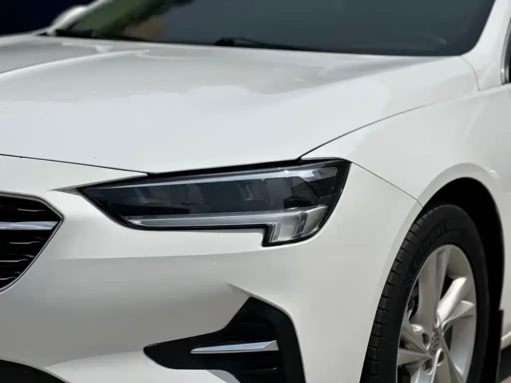 Buick Regal — фото 2