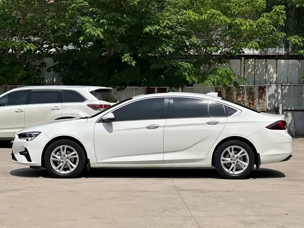 Buick Regal — фото 4