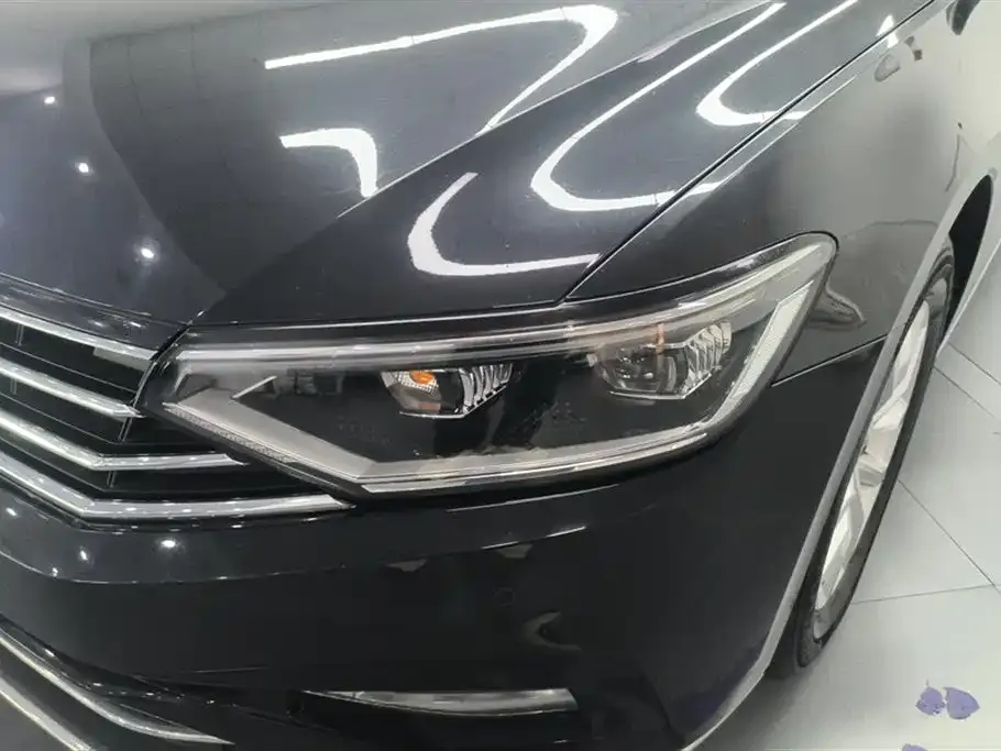 Volkswagen Magotan 2022 из CN, фото 8
