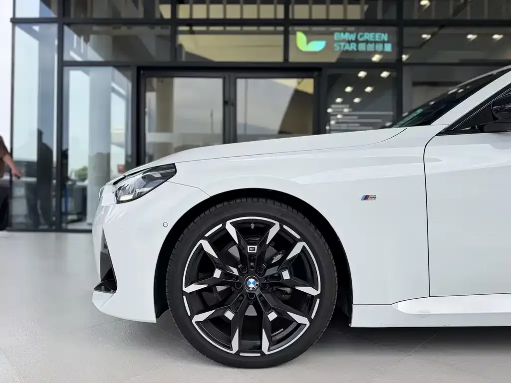 BMW 2 Series (Import) 2025 из CN, фото 6
