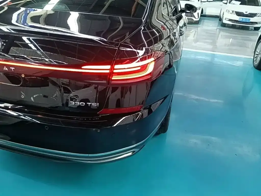 Volkswagen Passat — фото 3