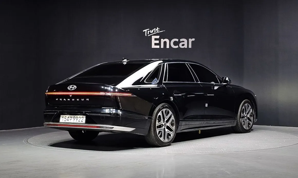 Hyundai Grandeur 2023 из KR, фото 4