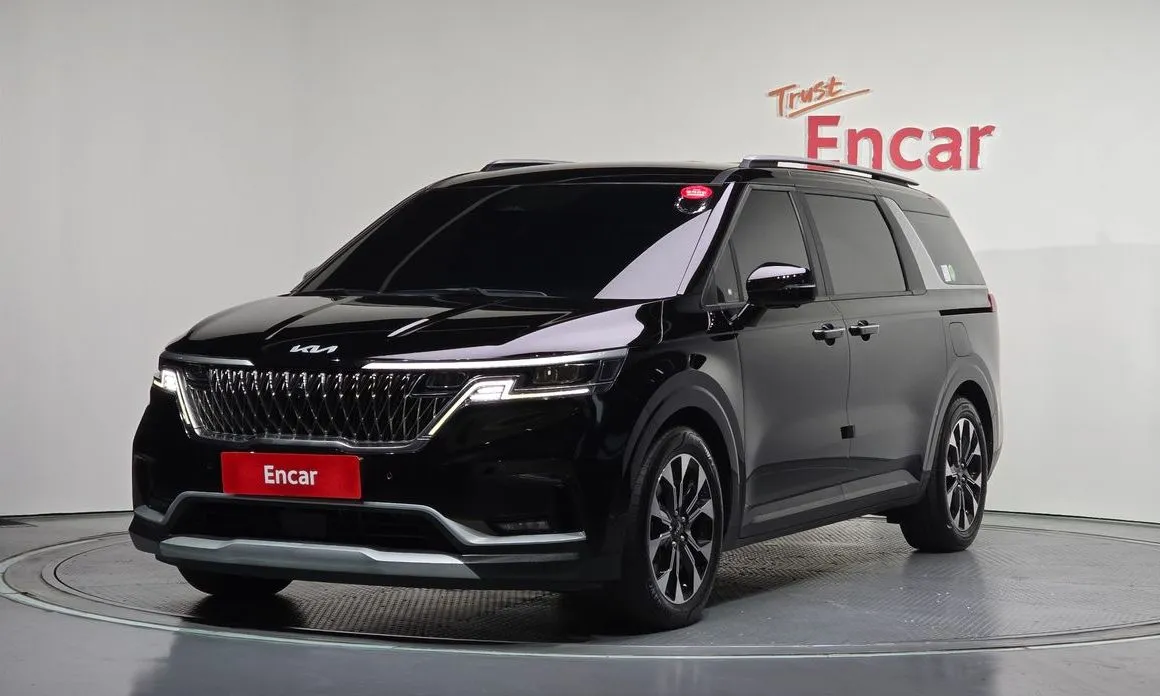 Kia Carnival 2023 из KR, фото 1