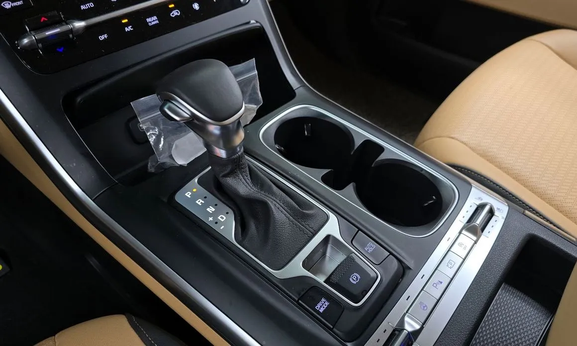 Kia Carnival 2023 из KR, фото 6