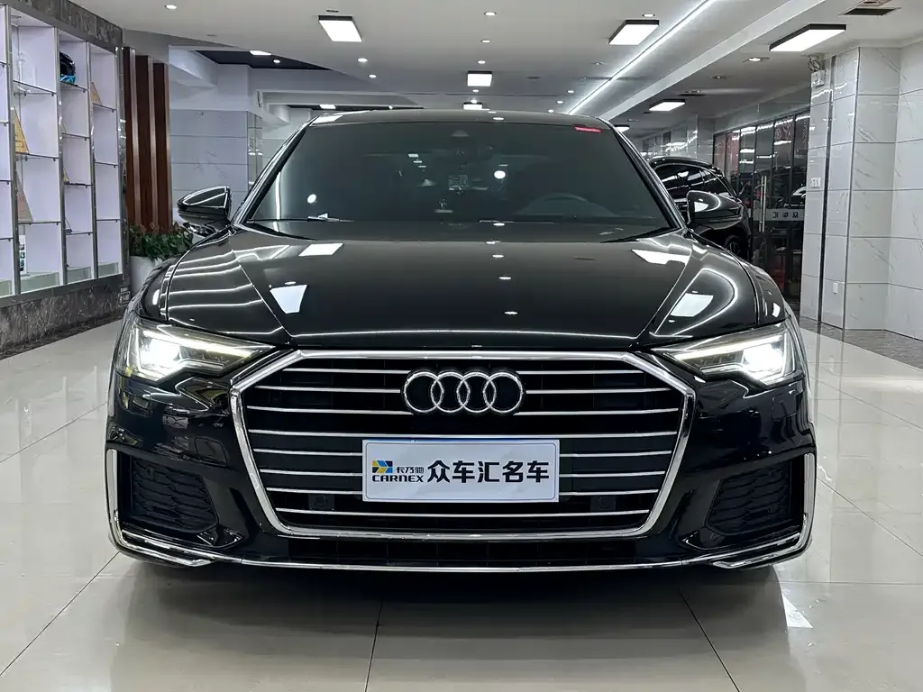 Audi A6L — фото 2