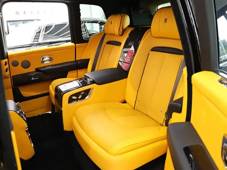 Rolls-Royce Cullinan 2022 из CN, фото 9