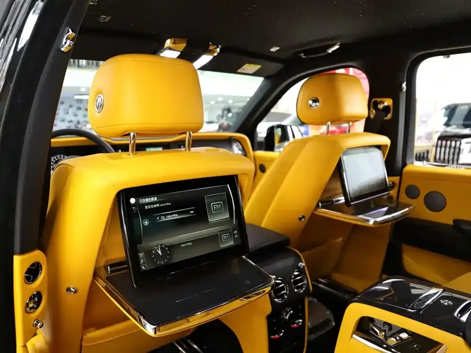 Rolls-Royce Cullinan 2022 из CN, фото 6