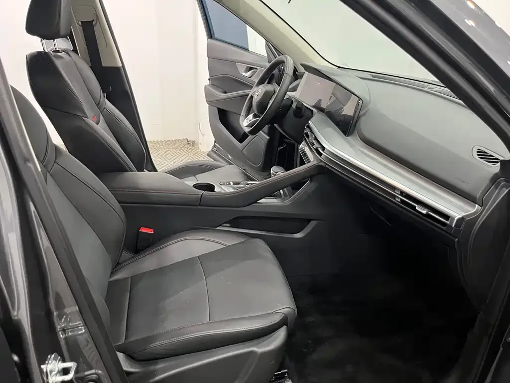 Changan CS35PLUS — фото 2