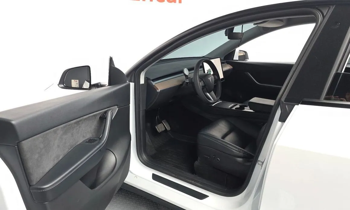 Tesla Model Y 2021 из KR, фото 3