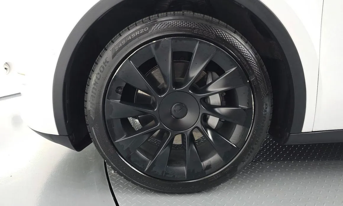 Tesla Model Y 2021 из KR, фото 6