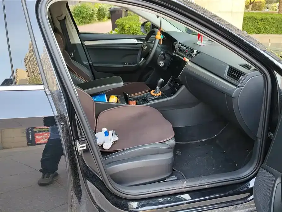 Skoda Superb 2024 из CN, фото 2