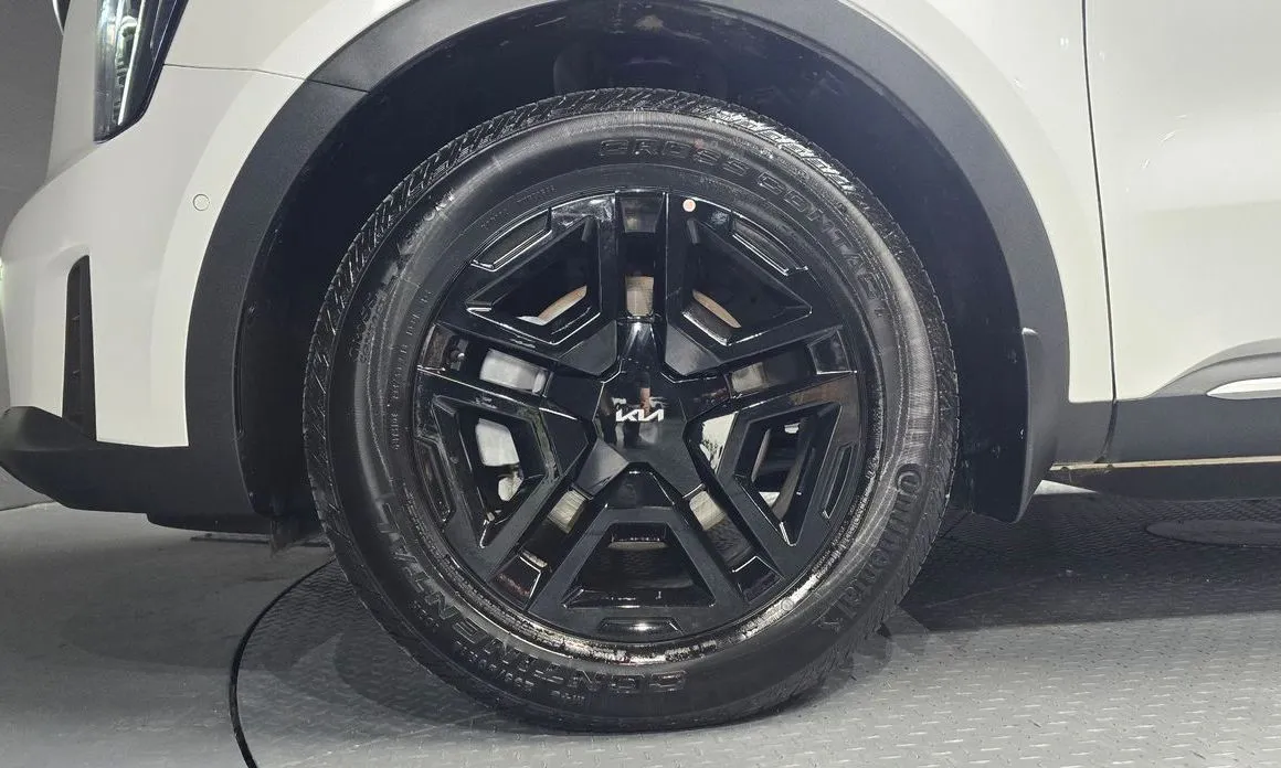 Kia Sorento — фото 3