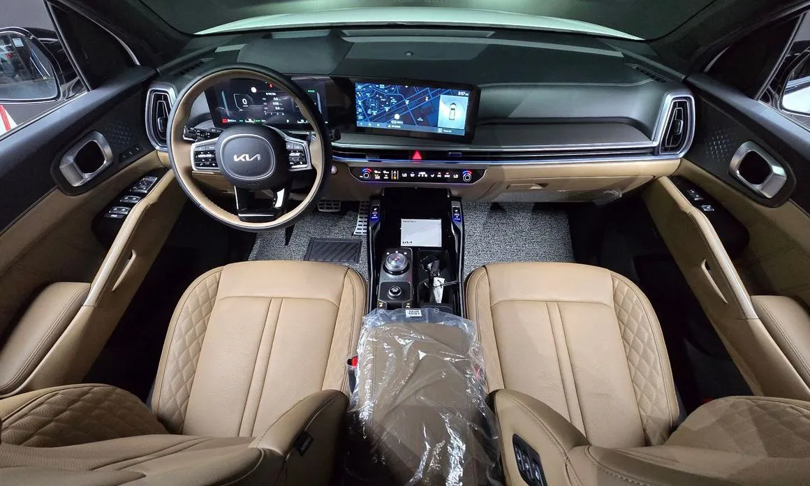 Kia Sorento — фото 10