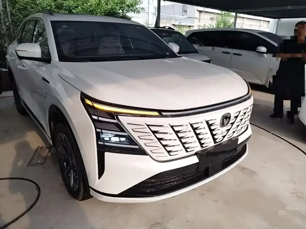 Changan CS75PLUS — фото 10