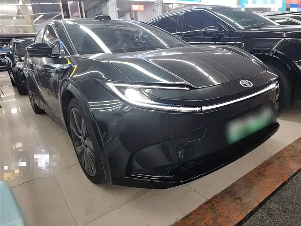 Toyota bZ5 2025 из CN, фото 10
